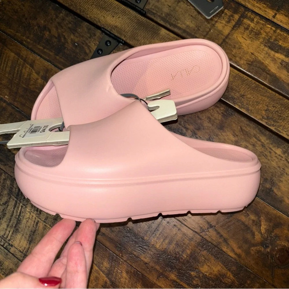 CALIA Women’s Slides NEW - Picture 6 of 7